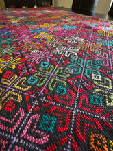 Load image into Gallery viewer, Handmade Embroidered Table Runner