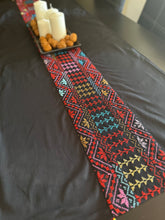 Load image into Gallery viewer, Handmade Embroidered Table Runner
