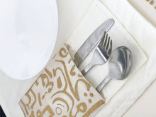 Load image into Gallery viewer, Verdant Elegance white dining table Runner set