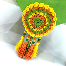 Load image into Gallery viewer, light green table runner