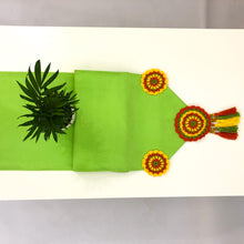 Load image into Gallery viewer, light green table runner