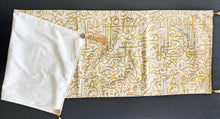 Load image into Gallery viewer, Radiant White and Gold Table Runner with 2 Cushions Set
